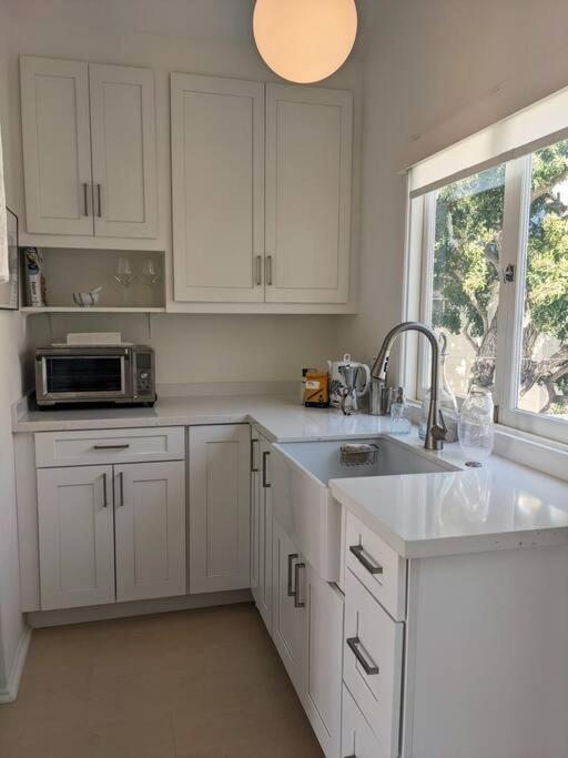 Venice Canals & Beach Guest House Лос Анджелис Екстериор снимка